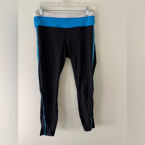 lululemon athletica Black and Blue Leggings - Picture 1 of 4